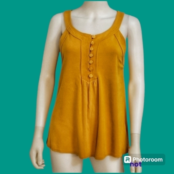 TWENTYONE Mustard Yellow Sleeveless Swing Camisole Scoop Neck Blouse - Picture 1 of 6